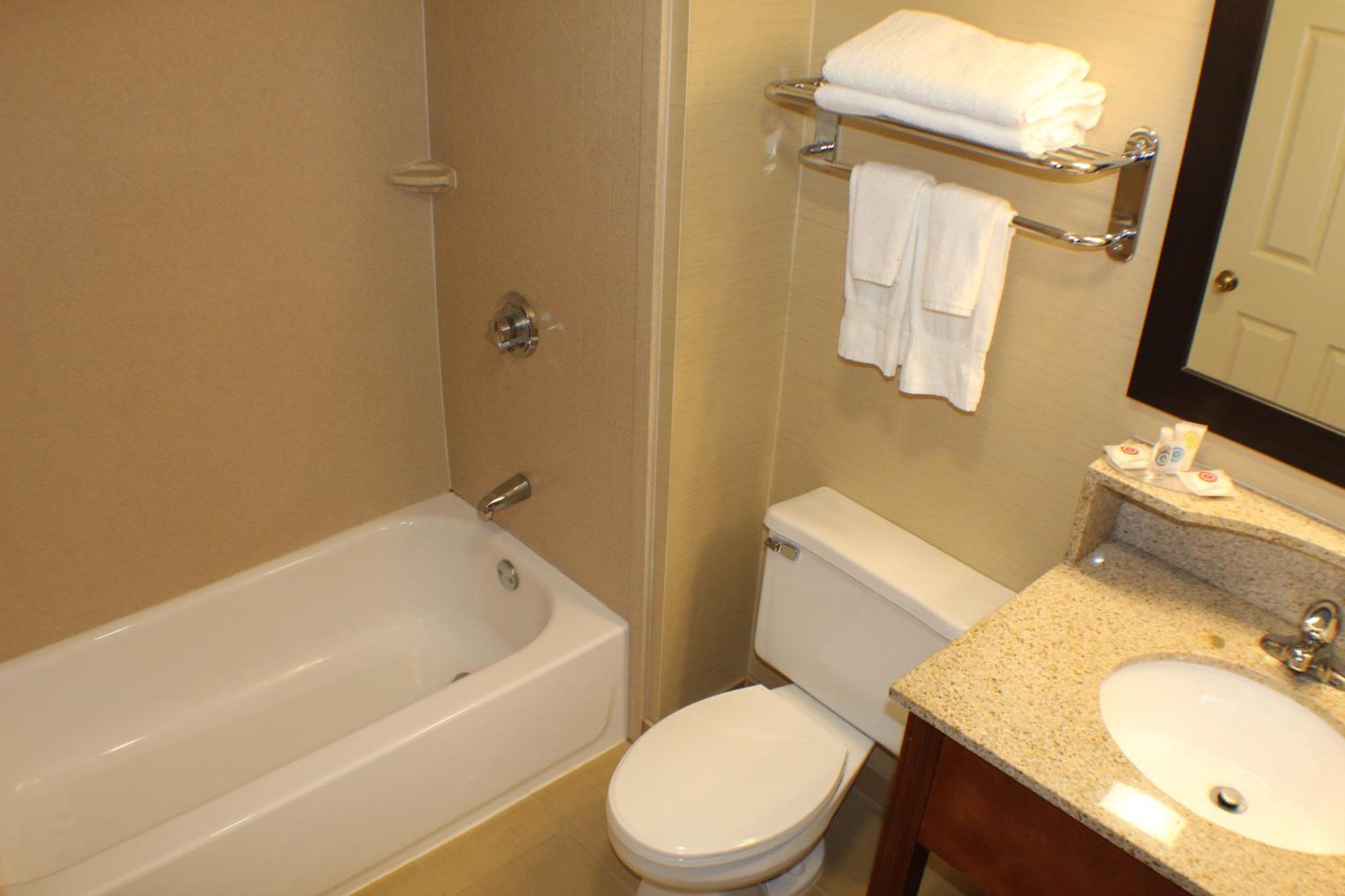 Hotel Comfort - Boston Rockland